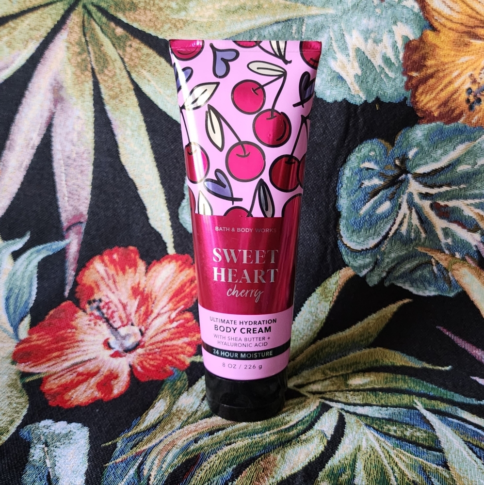 Cream 🍒 Sweet Heart Cherry Fruit Candy Body Lotion